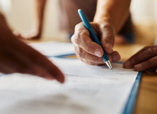Paralegals' Checklist Guide to Title and Survey Review