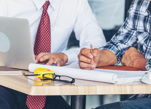 Paralegals' Guide to Managing Construction Contracts, Files, Schedules, Deadlines, and More